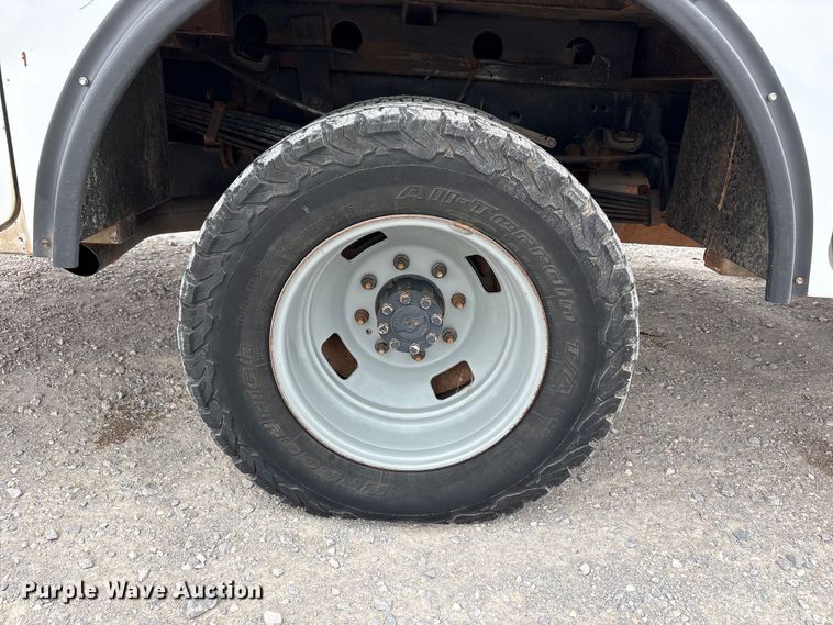 image for item FC2207 2019 Ford F350 Super Duty XL Ext. Cab utility bed pickup truck