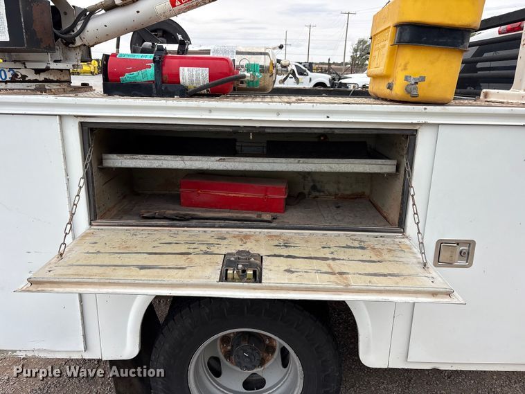 image for item FC2208 2013 Chevrolet Silverado 3500HD Ext. Cab utility bed pickup truck
