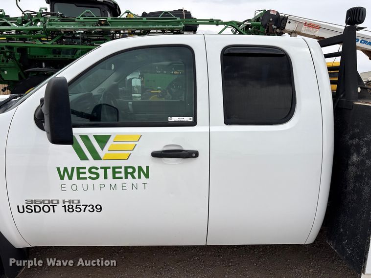 image for item FC2208 2013 Chevrolet Silverado 3500HD Ext. Cab utility bed pickup truck