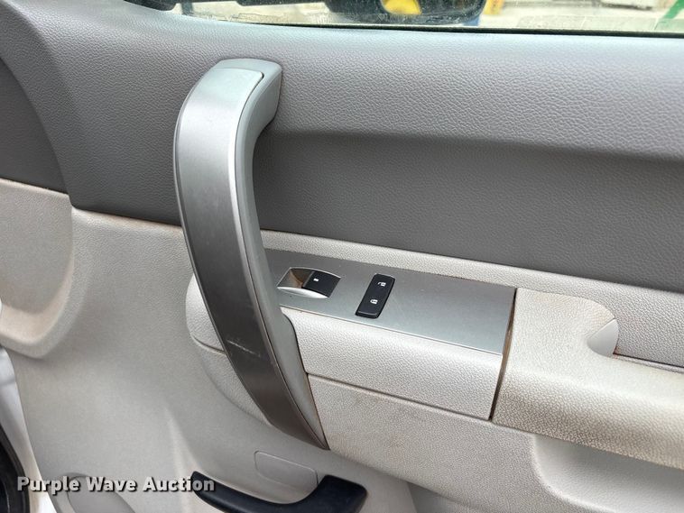 image for item FC2208 2013 Chevrolet Silverado 3500HD Ext. Cab utility bed pickup truck