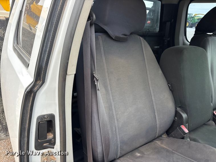image for item FC2208 2013 Chevrolet Silverado 3500HD Ext. Cab utility bed pickup truck