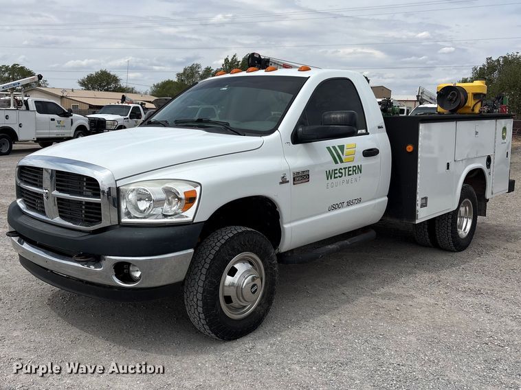 image for item FC2209 2008 Dodge Ram 3500 utility bed pickup truck