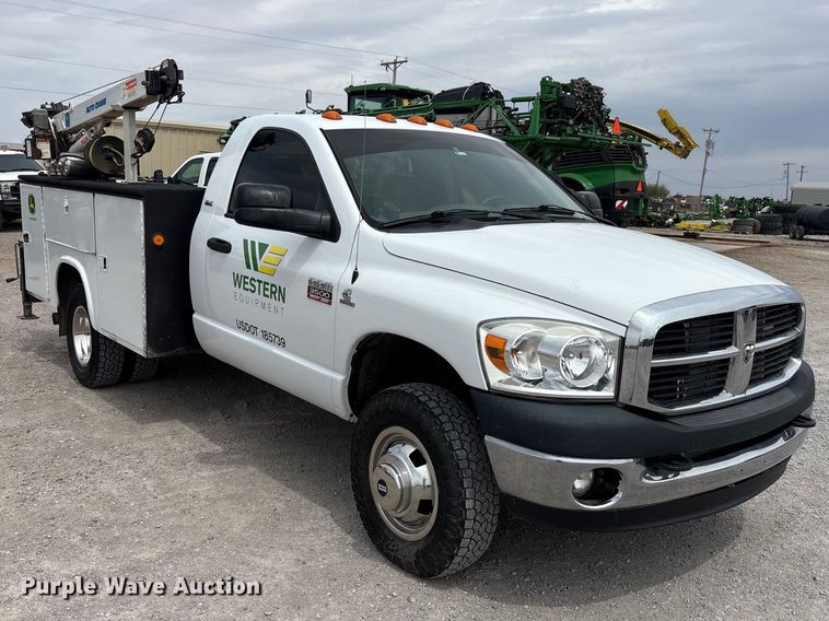 image for item FC2209 2008 Dodge Ram 3500 utility bed pickup truck