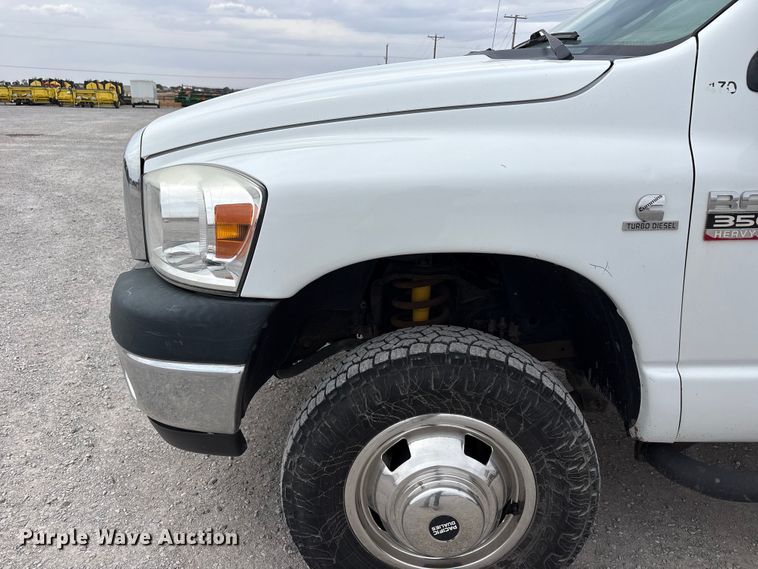 image for item FC2209 2008 Dodge Ram 3500 utility bed pickup truck