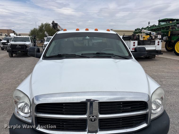 image for item FC2209 2008 Dodge Ram 3500 utility bed pickup truck