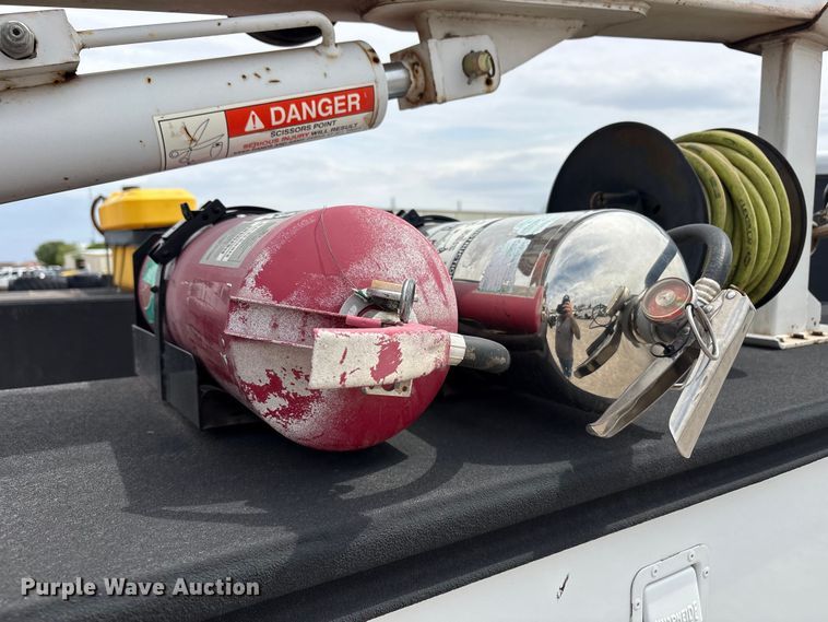 image for item FC2209 2008 Dodge Ram 3500 utility bed pickup truck