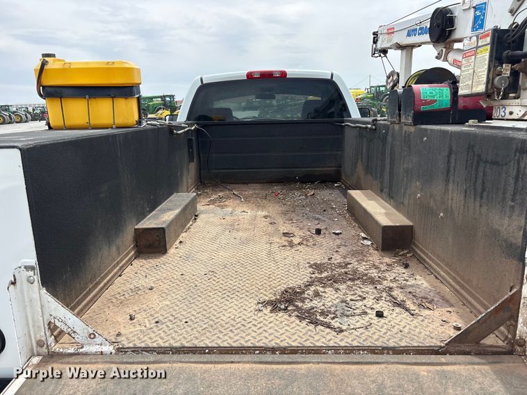 image for item FC2209 2008 Dodge Ram 3500 utility bed pickup truck