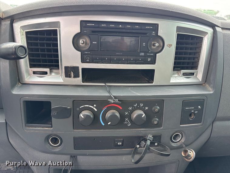 image for item FC2209 2008 Dodge Ram 3500 utility bed pickup truck