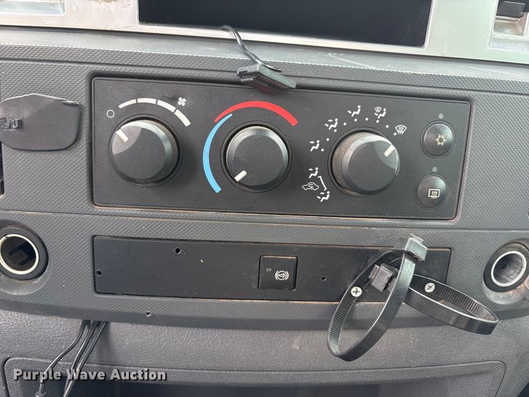 image for item FC2209 2008 Dodge Ram 3500 utility bed pickup truck