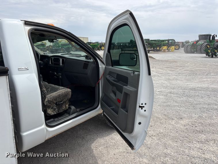 image for item FC2209 2008 Dodge Ram 3500 utility bed pickup truck