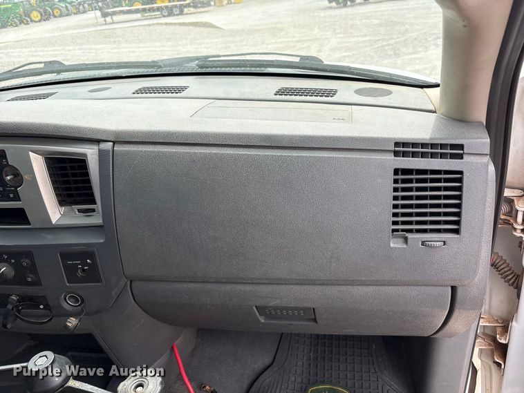 image for item FC2209 2008 Dodge Ram 3500 utility bed pickup truck