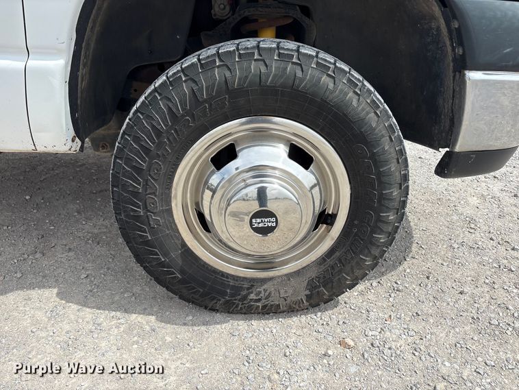 image for item FC2209 2008 Dodge Ram 3500 utility bed pickup truck