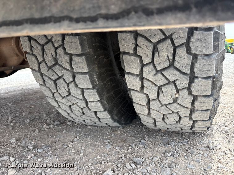 image for item FC2209 2008 Dodge Ram 3500 utility bed pickup truck