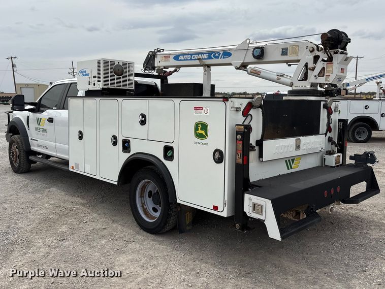 image for item FC2210 2019 Ford F550 Ext. Cab utility / service truck