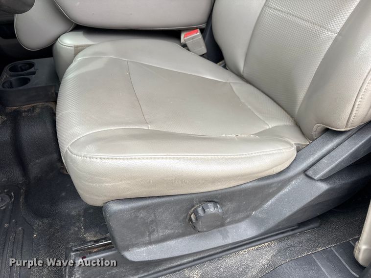 image for item FC2210 2019 Ford F550 Ext. Cab utility / service truck