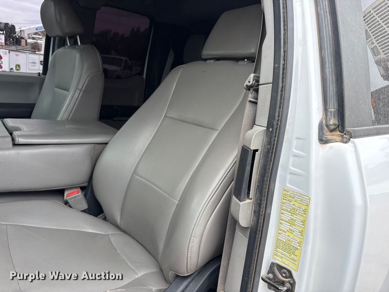 image for item FC2210 2019 Ford F550 Ext. Cab utility / service truck