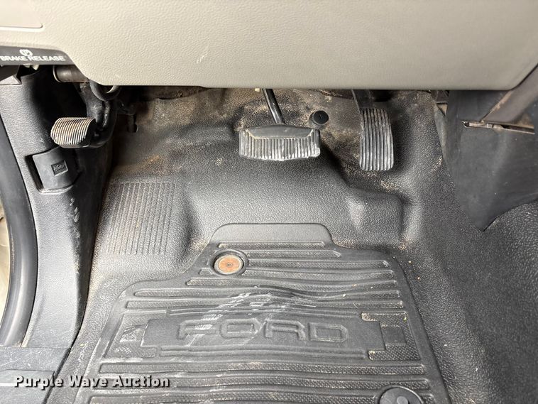 image for item FC2210 2019 Ford F550 Ext. Cab utility / service truck