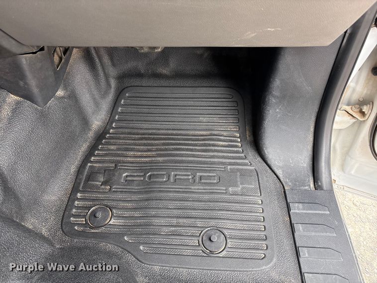 image for item FC2210 2019 Ford F550 Ext. Cab utility / service truck