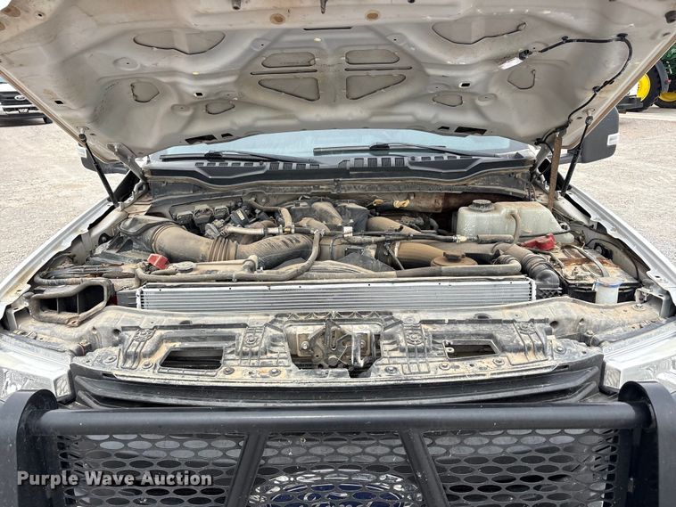 image for item FC2210 2019 Ford F550 Ext. Cab utility / service truck