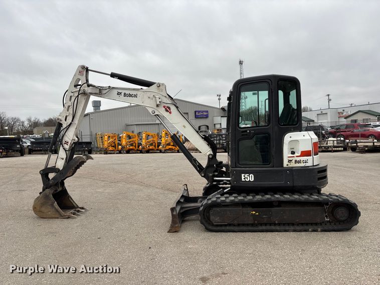image for item FC4529 2018 Bobcat E50 mini excavator