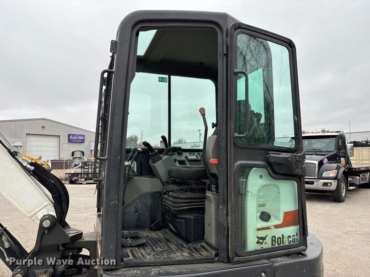 image for item FC4529 2018 Bobcat E50 mini excavator