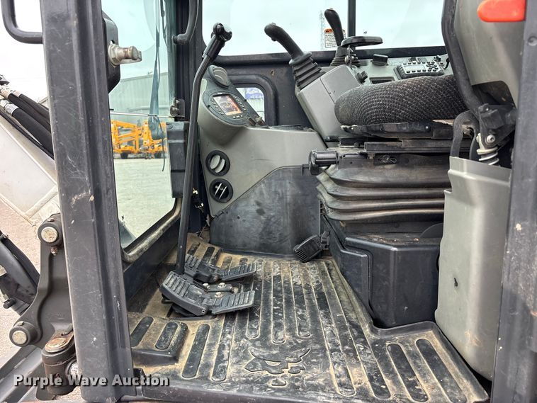 image for item FC4529 2018 Bobcat E50 mini excavator