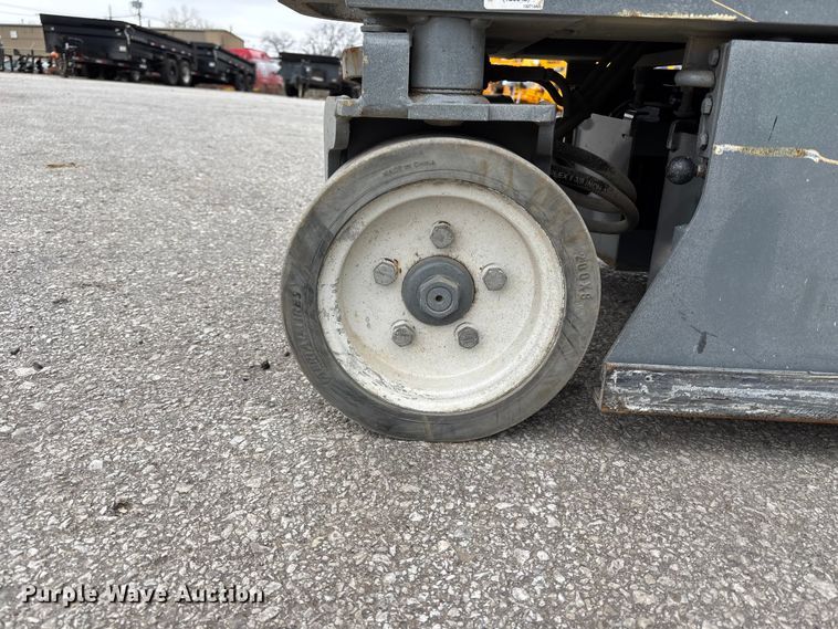 image for item FC4531 Skyjack SJ III - 3219 scissor lift