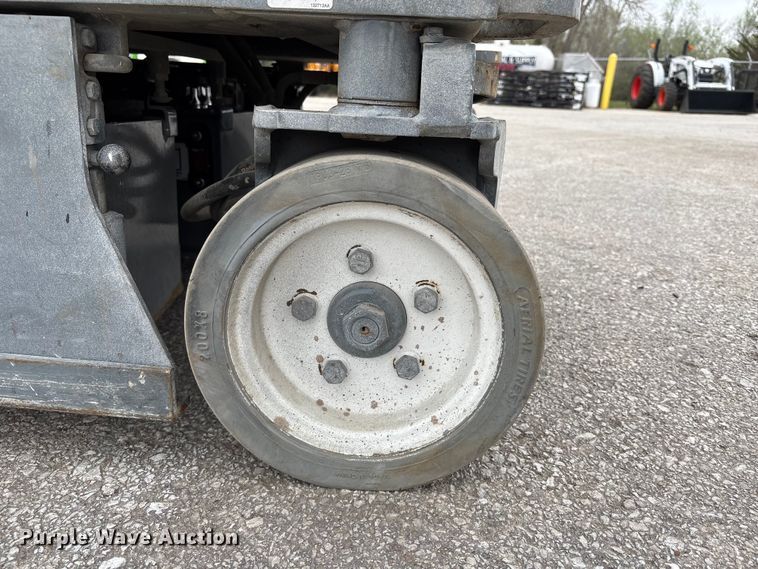 image for item FC4531 Skyjack SJ III - 3219 scissor lift