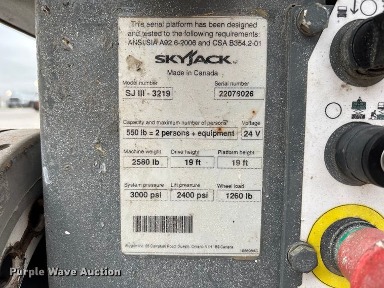 image for item FC4531 Skyjack SJ III - 3219 scissor lift