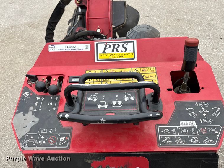 image for item FC4532 Toro STX-26 stump grinder