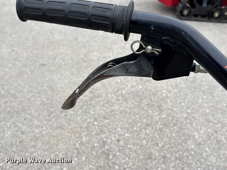 image for item FC4533 Honda FC600 tiller