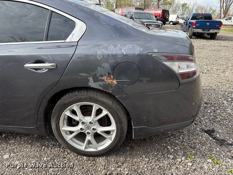 image for item FC4547 2012 Nissan Maxima 