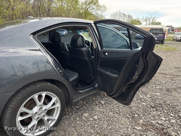 image for item FC4547 2012 Nissan Maxima 