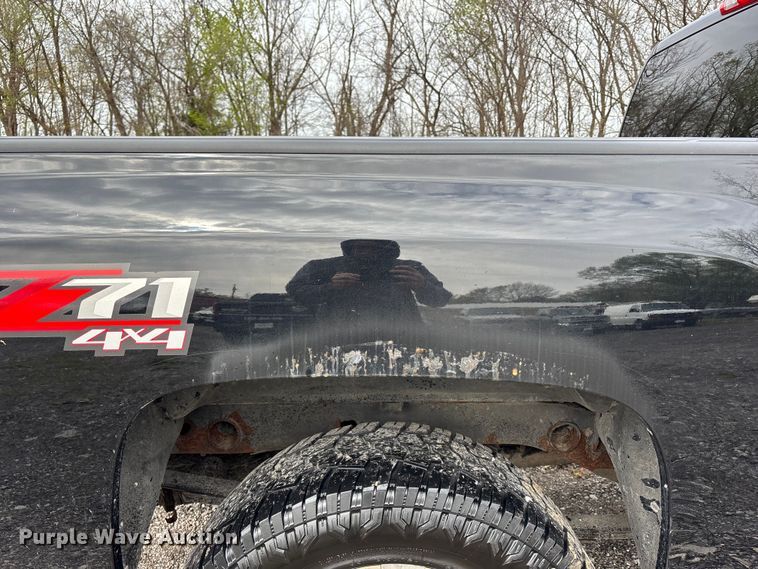 image for item FC4548 2013 Chevrolet Silverado Ext. Cab pickup truck