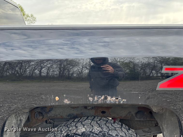 image for item FC4548 2013 Chevrolet Silverado Ext. Cab pickup truck