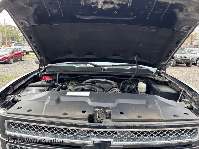 image for item FC4548 2013 Chevrolet Silverado Ext. Cab pickup truck