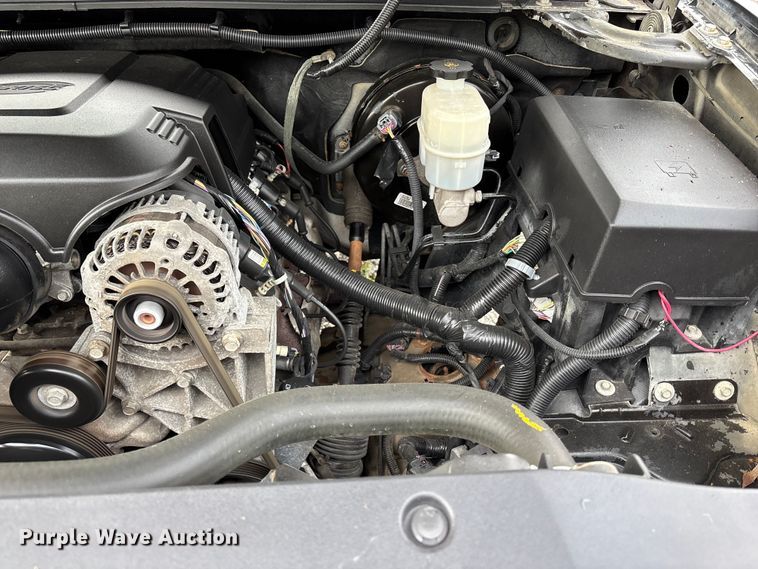 image for item FC4548 2013 Chevrolet Silverado Ext. Cab pickup truck