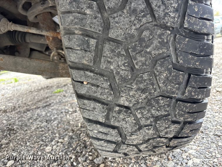 image for item FC4548 2013 Chevrolet Silverado Ext. Cab pickup truck