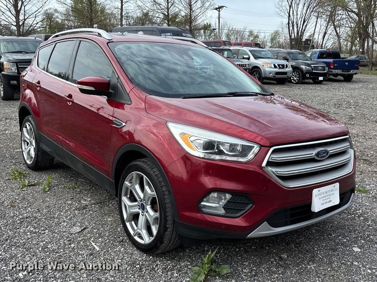 image for item FC4549 2019 Ford Escape SUV