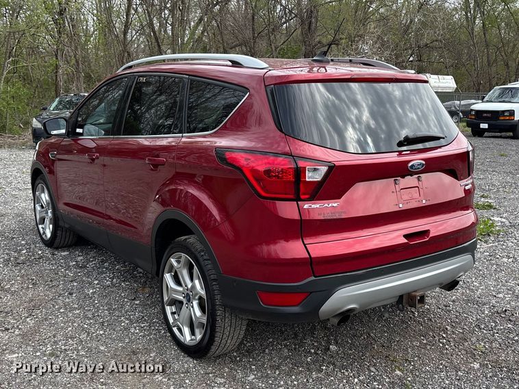 image for item FC4549 2019 Ford Escape SUV