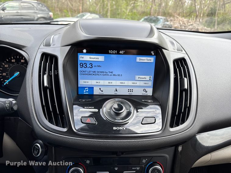 image for item FC4549 2019 Ford Escape SUV