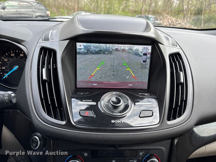 image for item FC4549 2019 Ford Escape SUV