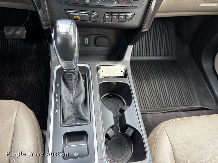 image for item FC4549 2019 Ford Escape SUV