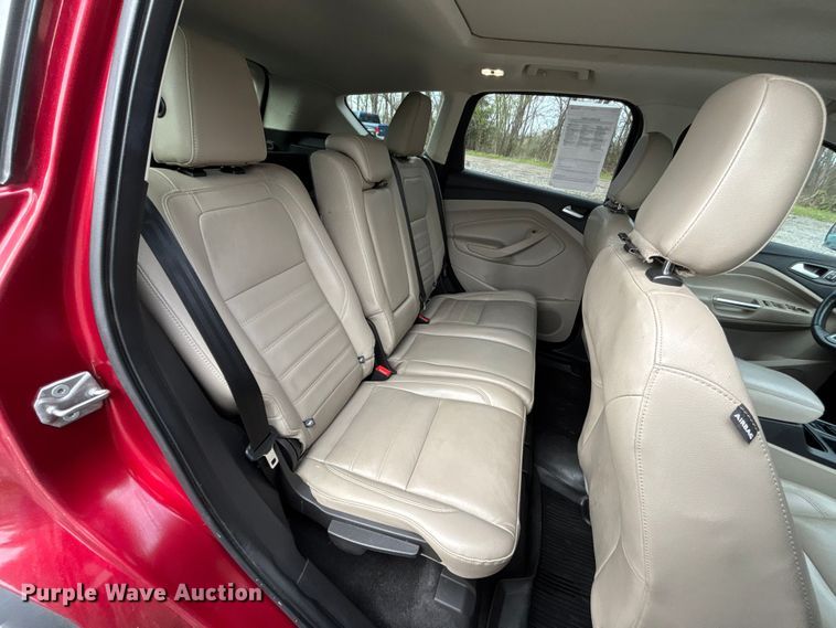 image for item FC4549 2019 Ford Escape SUV