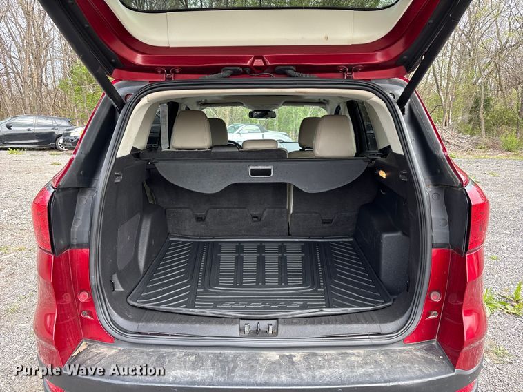 image for item FC4549 2019 Ford Escape SUV