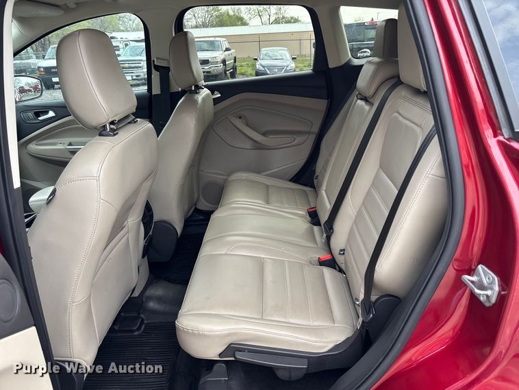 image for item FC4549 2019 Ford Escape SUV