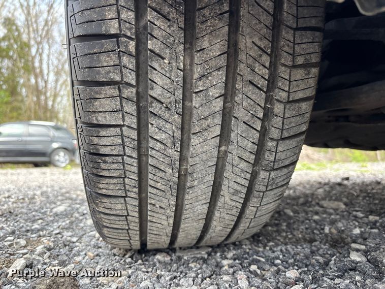 image for item FC4549 2019 Ford Escape SUV