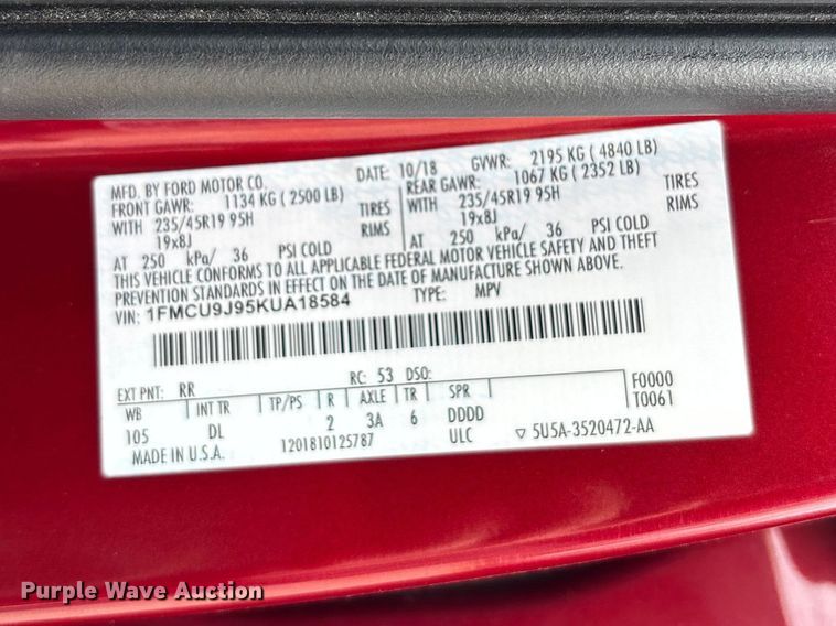 image for item FC4549 2019 Ford Escape SUV