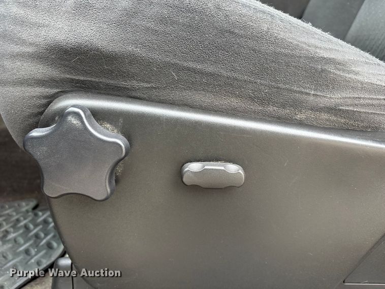 image for item FC4551 2009 Chevrolet Silverado Crew Cab pickup truck