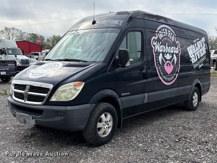 image for item FC4552 2007 Dodge Sprinter 2500  van